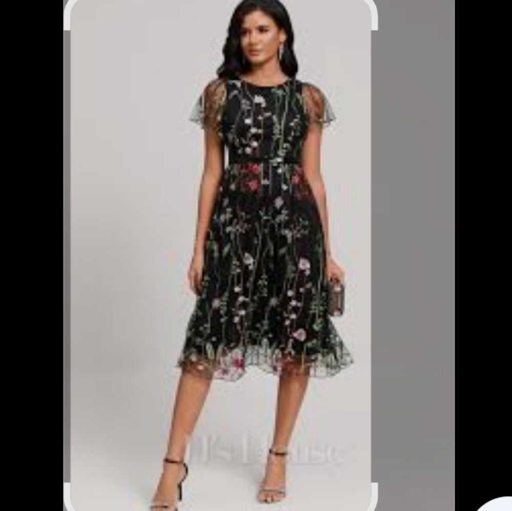 JJs House Elegant Black Midi Dress with Floral Design Medium
